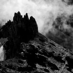 Borut Pust – Pot na goro (Kamniško sedlo pod Grintavcem v Kamniških alpah, foto Borut Pust)