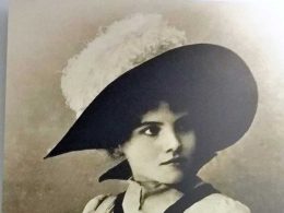 Ana Lušin, tri črtice Ana Lušin (vir: http://ekomuzej.benedikt.si/benedikt/ana-lusin-1881-1910-in-ivan-cankar-pri-benediktu)